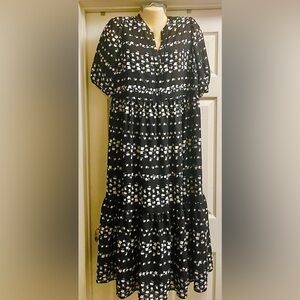 Ann Taylor Lined Dress Black White Floral Midi Aline Tiered Short Sleeve Sz Med